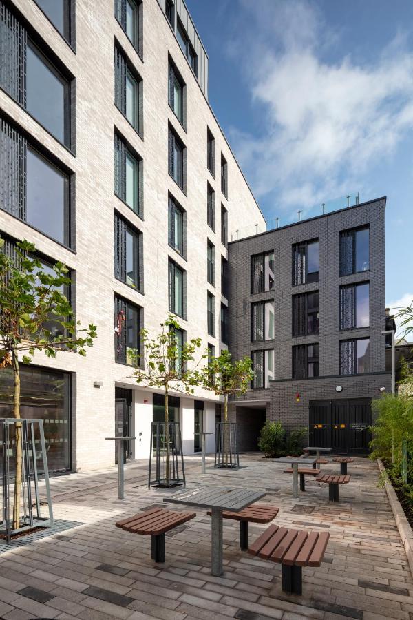 Coleman Court Summer Accommodation Корк Екстер'єр фото